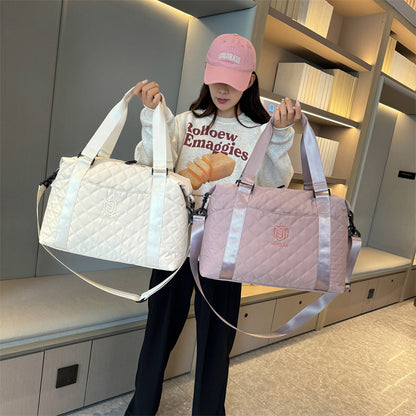 🎒 Urban Sportska Torba – Stil i Funkcionalnost za Svaki Dan